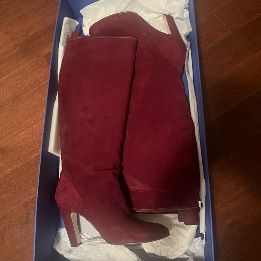 Stuart Weitzman Burgundy Heeled Boots